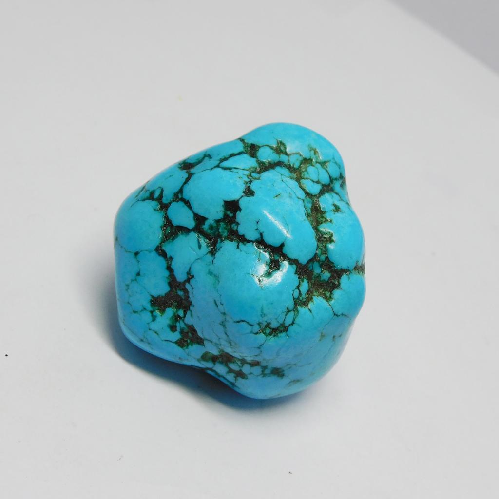 Arizona Blue Turquoise 250.00 Ct Natural Uncut Rough Loose Gemstone