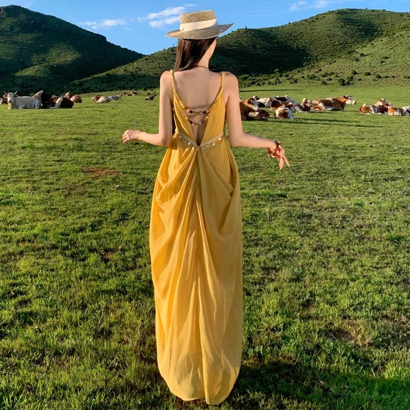 Französischer Urlaub Spitze Gelbes Hosenträgerkleid Damen Sommer Neckholder Taille Schlankes Kleid