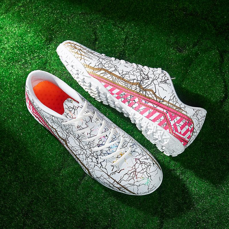 

Broken size long nails broken nails football shoes high top competition training shoes 32
