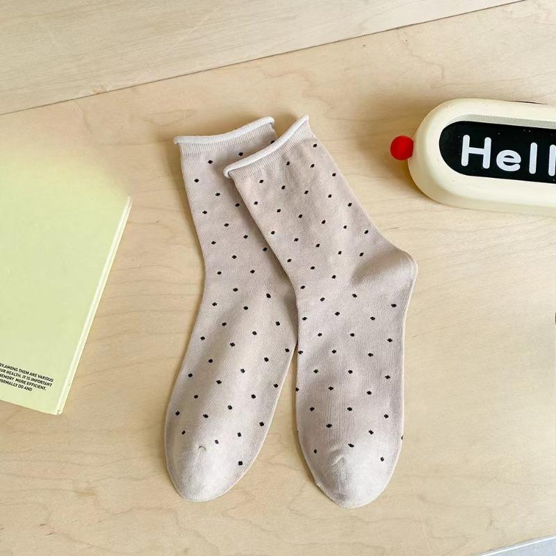 Female Spring and Summer Retro Curled Edge Polka Dots Literature Yuezi Tube Stack Socks