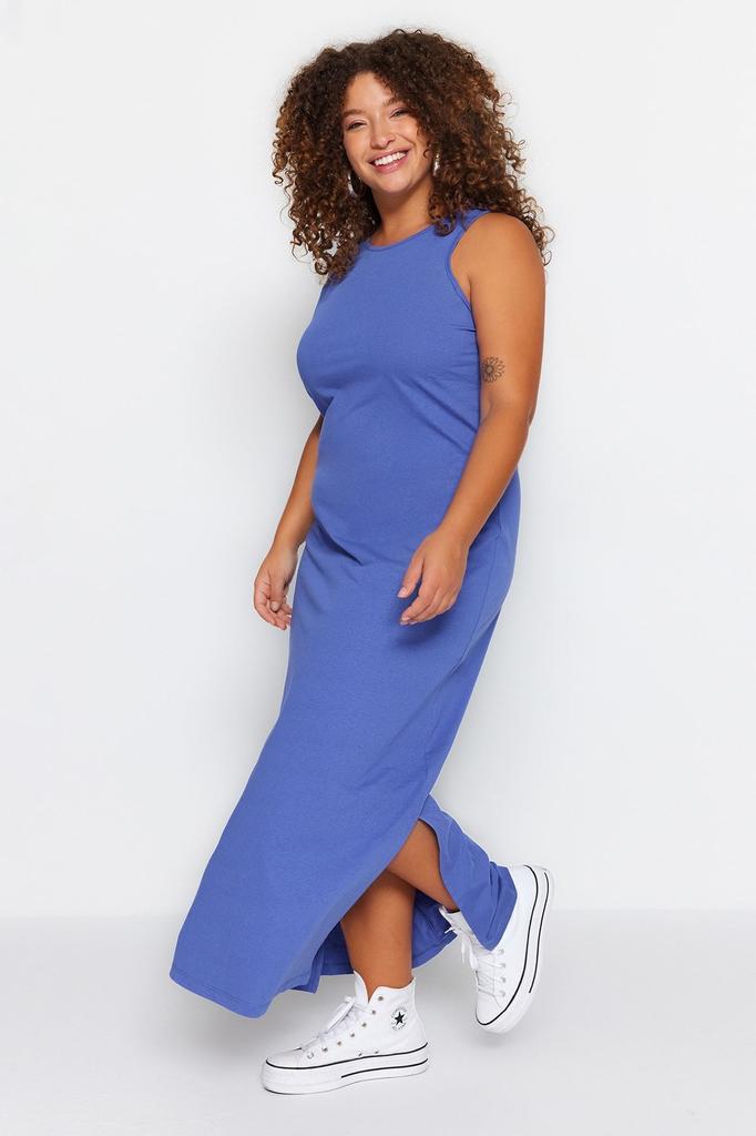 Women's Style Plus Size Fuchsia Shift Crew Neck Slit Knitted Dress