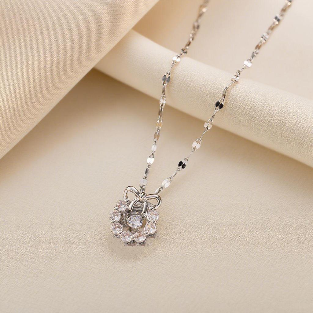Elegant Light Luxury Zircon Necklace for Women - Gold-Plated, Simple Clavicle Chain