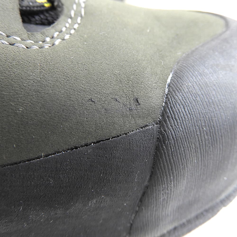 LA SPORTIVA Excellent condition Traverse X5 Gore-Tex boots, men's, black and yellow, size 44, TX5 GTX. shoes 44 Black / yellowUsed