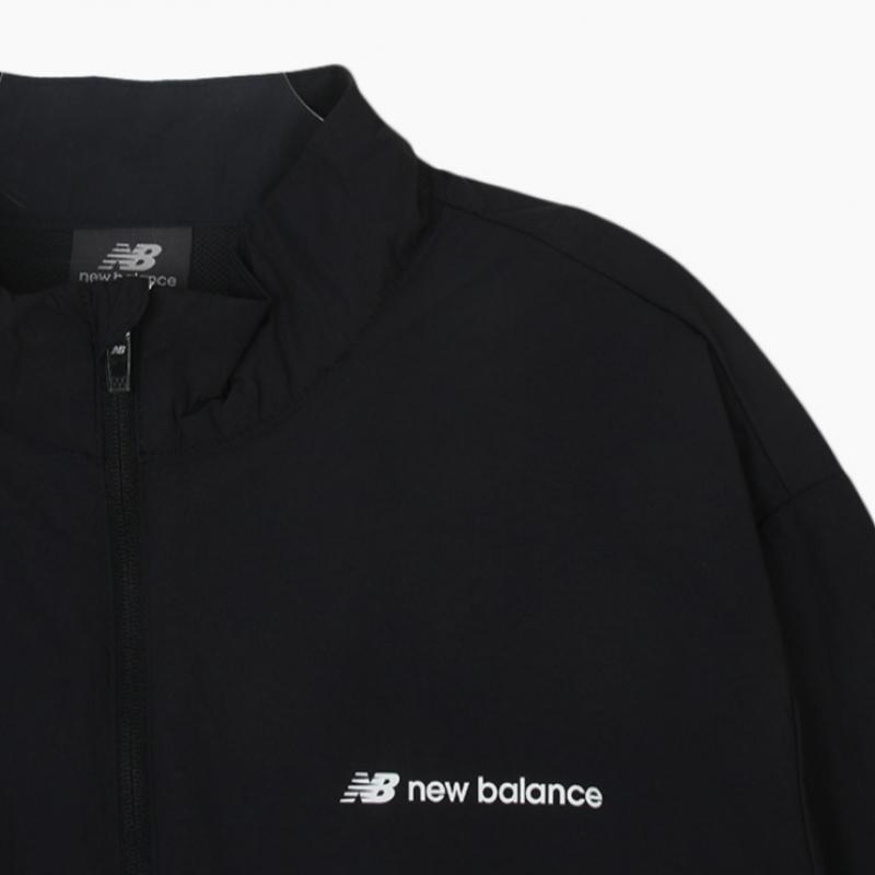 New Balance Jacket Nqj Nbnafco203 19 Uni Essential Stanneck Woven Jacket