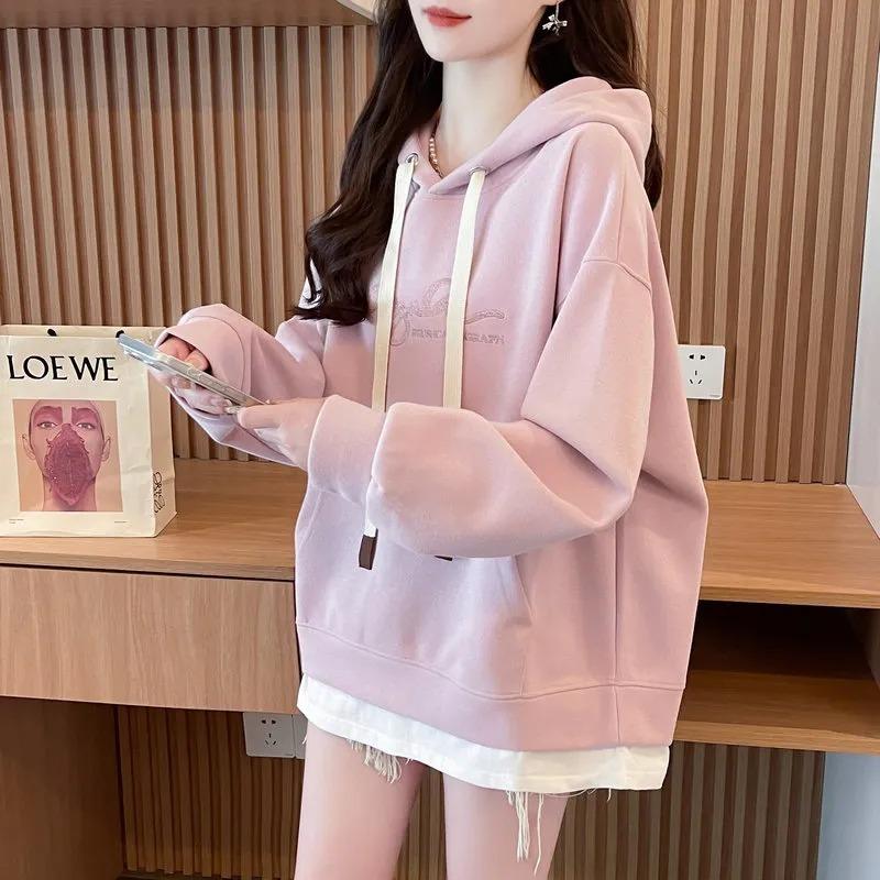 Herbst-Fake-Zweiteiler mit Kapuze für Damen, Neuer Stil, Locker und Kleines Design, Mantel
