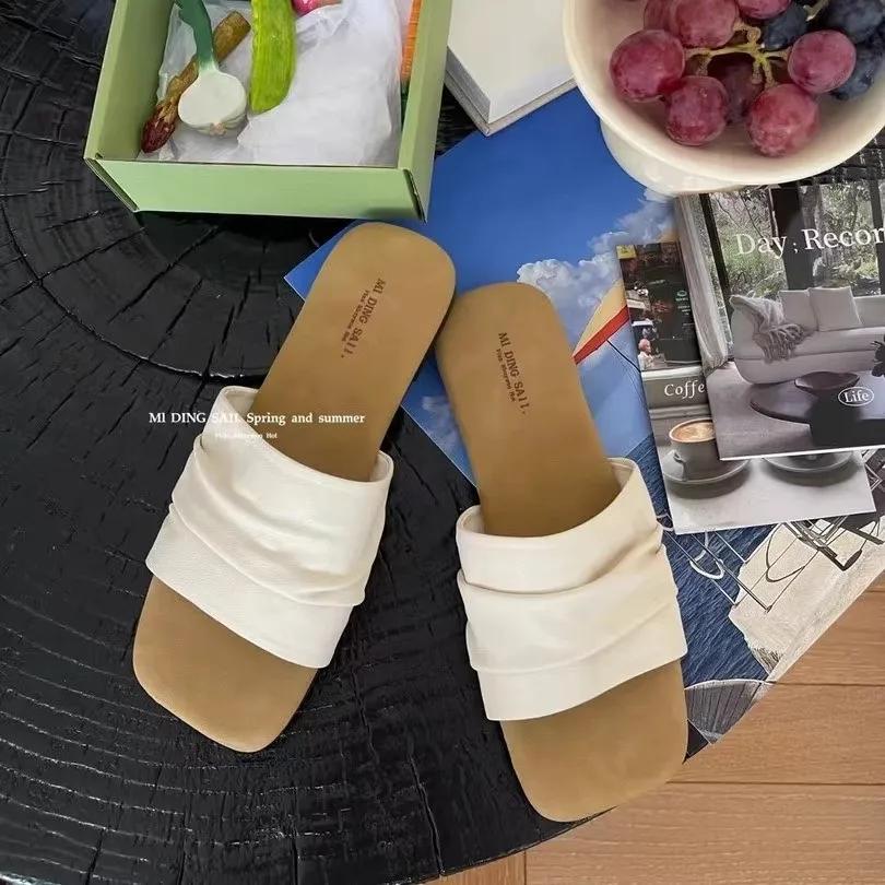 Fashion Summer New Style Women's Slippers Versatile Wear Fashion Open-toed Square Flip-flops Women's  Sandals Beach Open Toe Flat Shoes