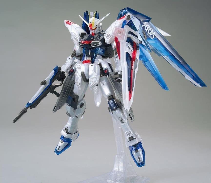 MG Gundam Base Limited Freedom Gundam Mobile Suit Gundam SEED 1/100 Ver.2.0 [Clear Color]