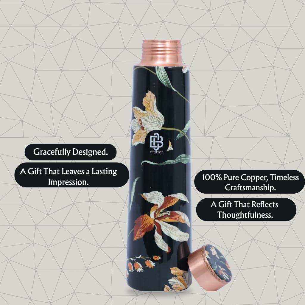 

Бутылка для воды из чистой меди с цветочным дизайном и аюрведическими преимуществами, не ржавеющая и герметичная, медная бутылка для дома, школы, спортзала, путешествий, бутылка для напитков