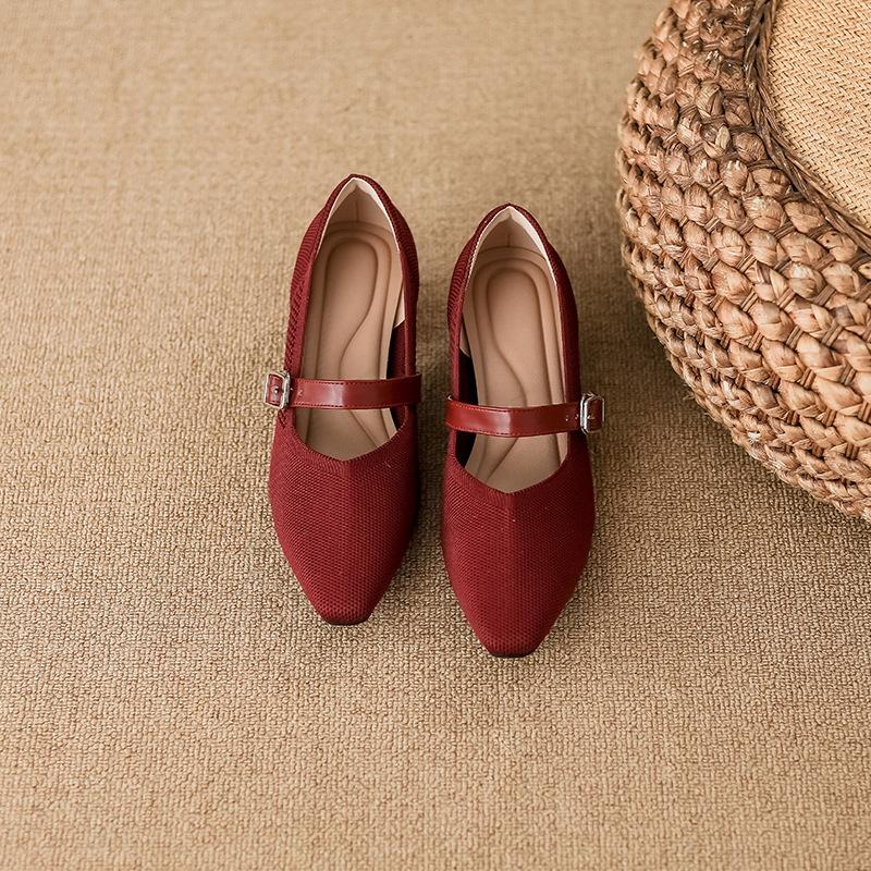 Neskladové Xiaoxiangfeng Mary Jane dámské boty čtvercová špička silný podpatek mělký výstřih prodyšné boty pletené z mušky dámský nový temperament