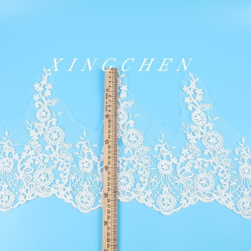

Ширина 28 см Кружево с вышивкой косточками для автомобиля Свадебные аксессуары Свадебное платье Фата Кружевные ткани Кружево для рукоделия White (width 28CM)