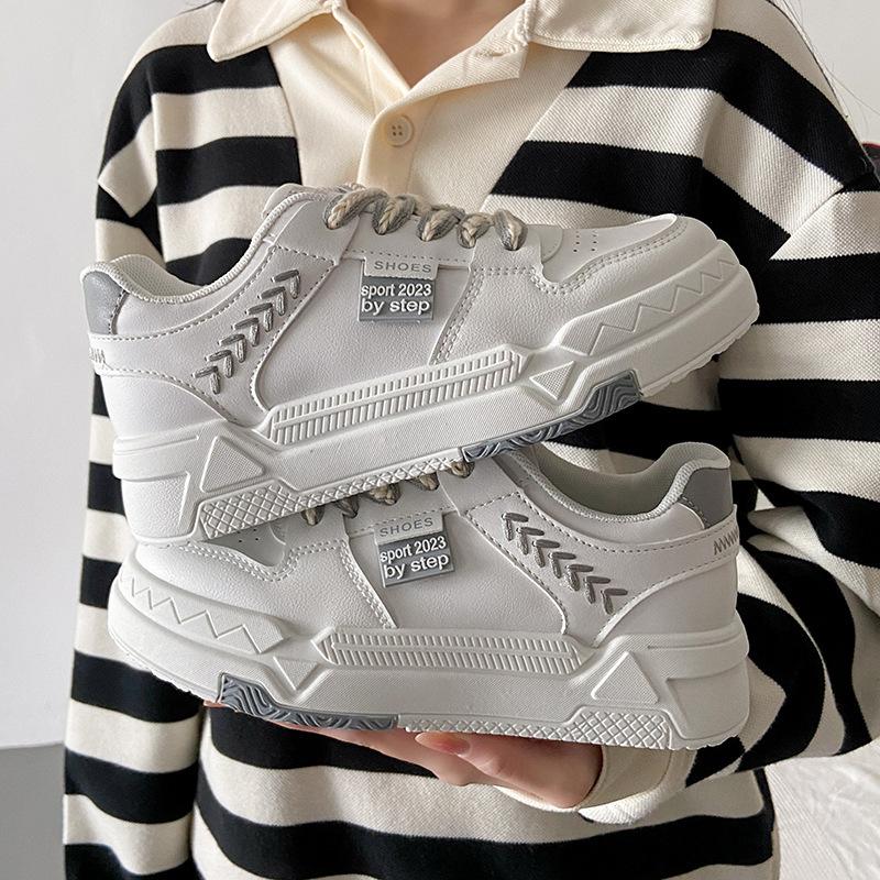 

Весенние новые студенческие туфли на платформе, повседневные белые туфли, спортивная универсальная повседневная обувь 35