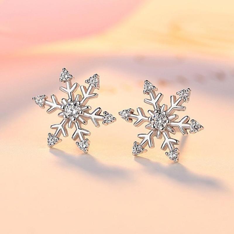 Elegant Snowflake Stud Earrings