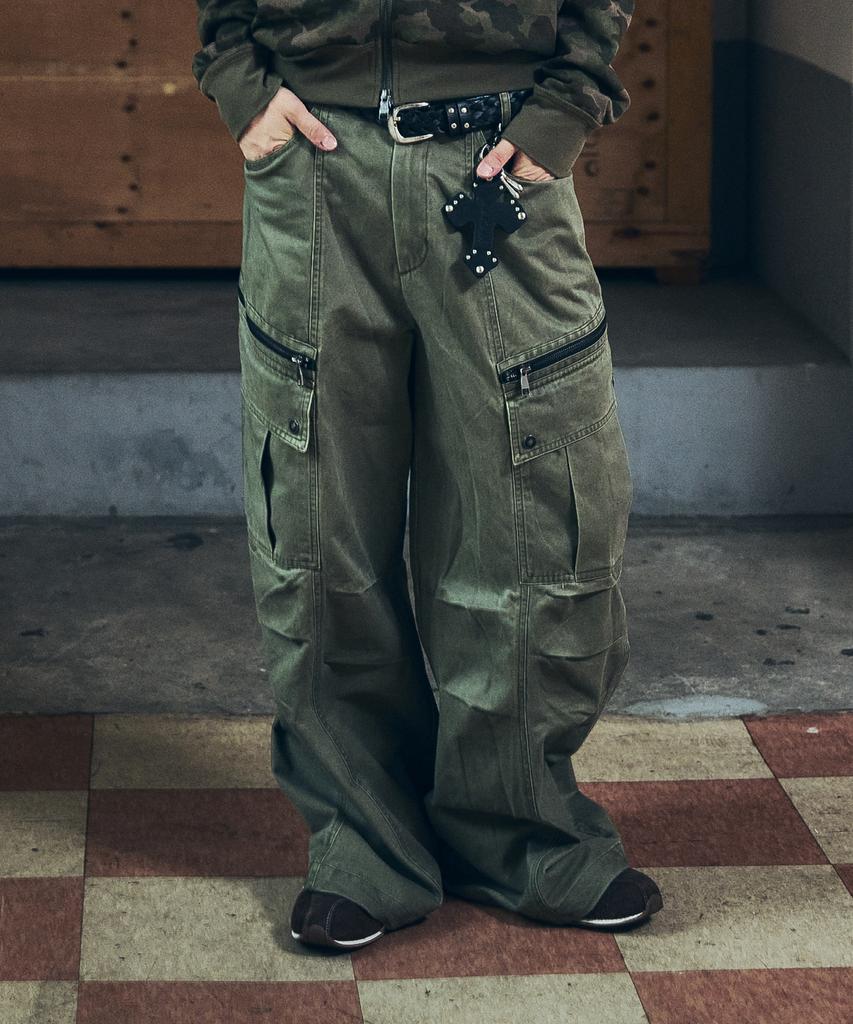 AAKAM Knee Pin-Tuck Zippered Cargo Pants (Khaki)