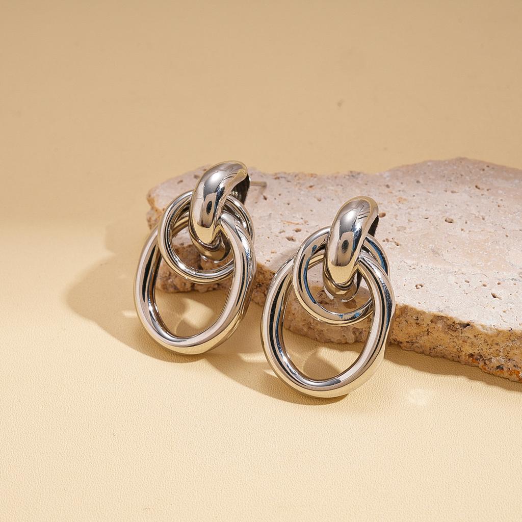 Metallic Geometric Oval Rhombus Silver Needle Earrings Fashion Versatile Earrings