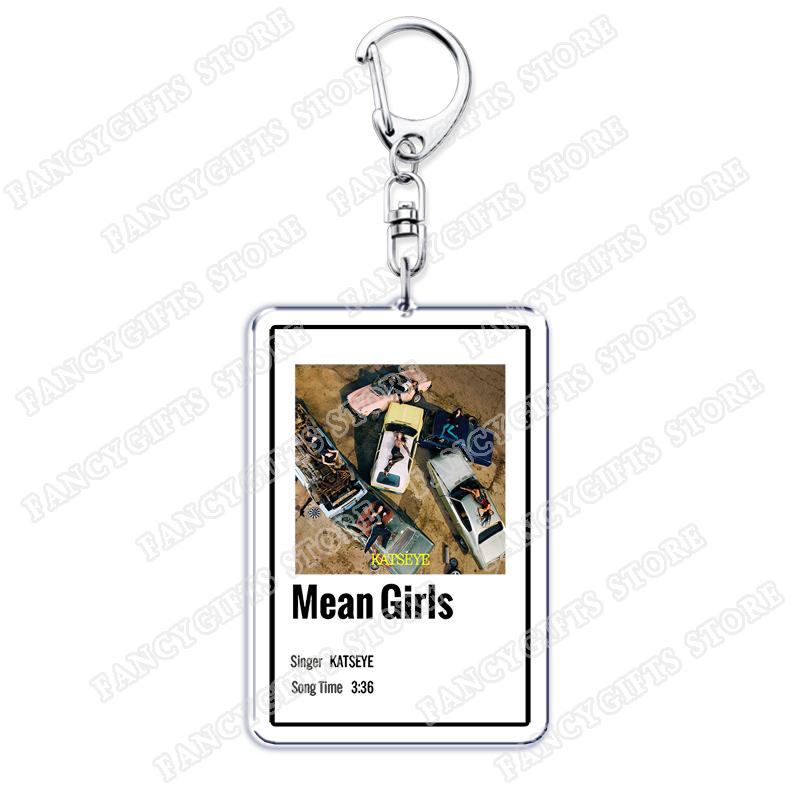 Hot Kpop Girl Band Music Keychains for Women Accessories Bag Manon Lara Sophia Yoonchae Megan Daniela Keying Jewelry Fans Gifts