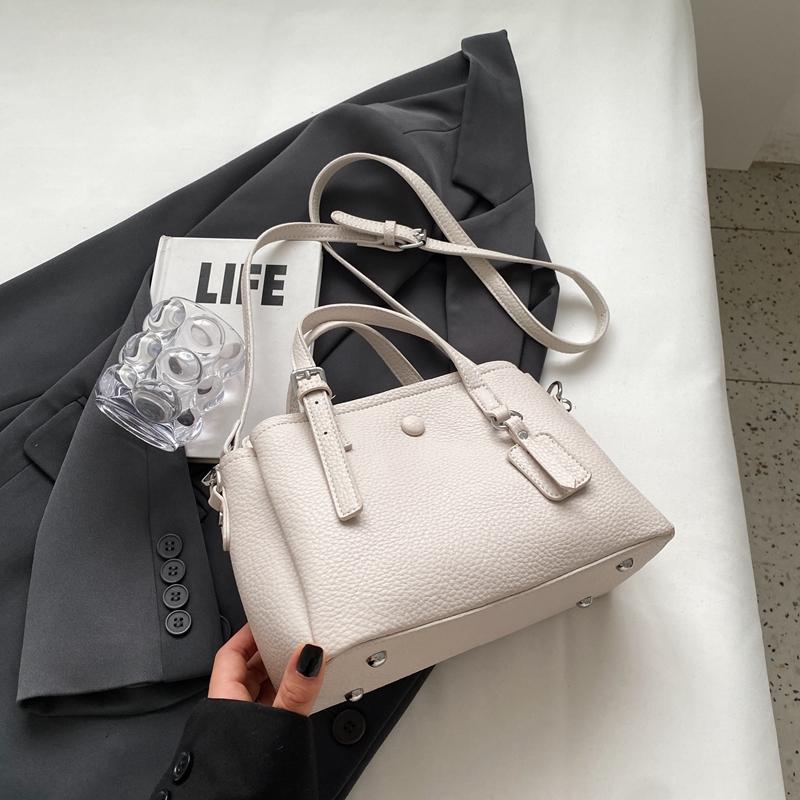 Handbags for Women  Autumn New Large Capacity Texture Leather  Tassel Shoulder Bags Elegant Fashion Ladies Crossbody Bags