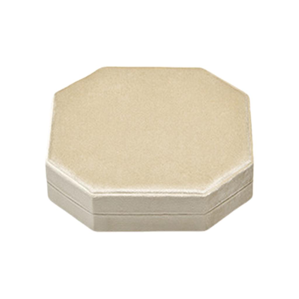 Travel Friendly Jewelry Case Necklaces Storage Box Elegant Jewelry Case Portable Necklace Holder Suitable for Jewelry