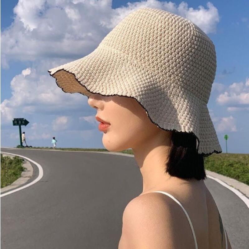 Wave Frill Color Block Knitted Bucket Hat black