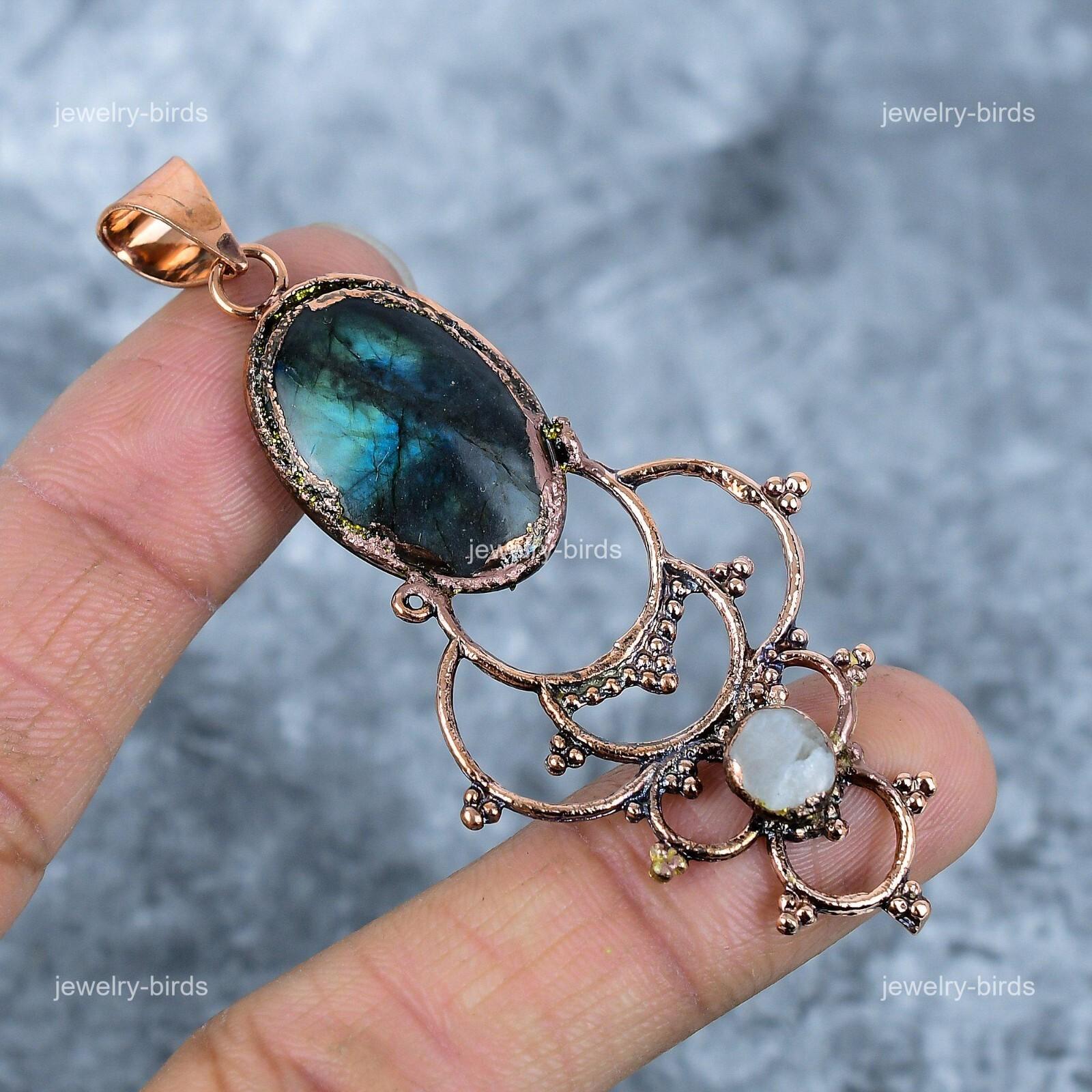 

Oval Labradorite Gemstone Unique Electroformed Third Eye Chakra Pendant Copper VP-73
