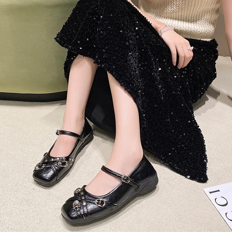 Low-heeled shoes single shoes women's new spring small square head shallow mouth Mary Jane women's shoes inner height-increasing heels
