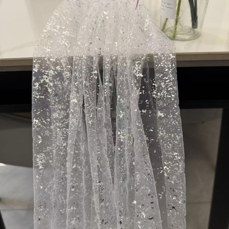 European Style Wedding Birthday Party Hot Stamping Mesh Table Runner Transparent Chiffon Sheer Sequin Tablecloth Hotel Room Holiday Decorat Table Flag