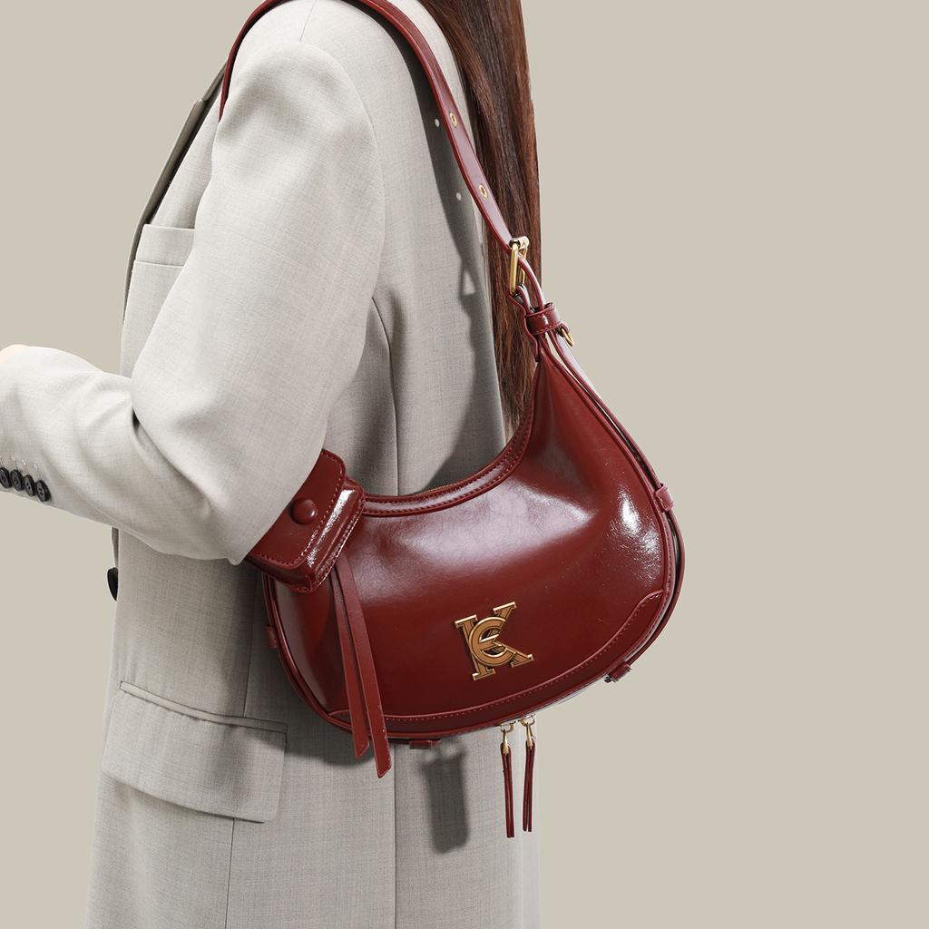 High-Texture Leather Crescent Armpit Bag, Simple And Versatile Commuter Women'S Bag, Light Crossbody Shoulder Niche Bag