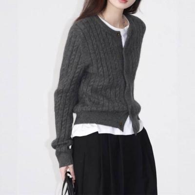 Sweater Jacket Women's Retro Twist Autumn and Winter New Small College Style Soft Waxy Versatile Knitted Cardigan Top Women