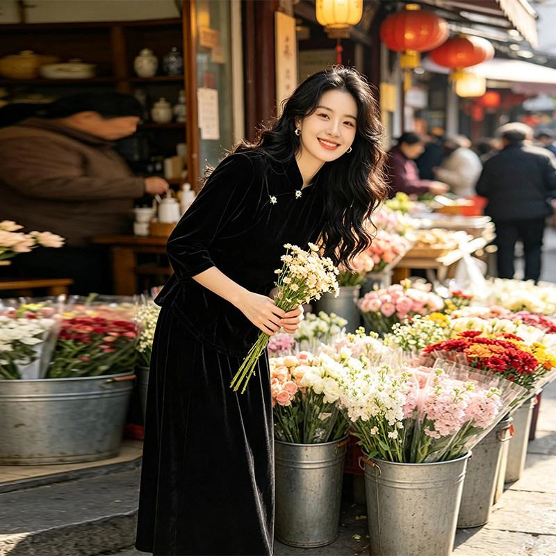 Black velvet Republic of China style long-sleeved autumn cheongsam improved young women's high-end spring and autumn two-piece dress
