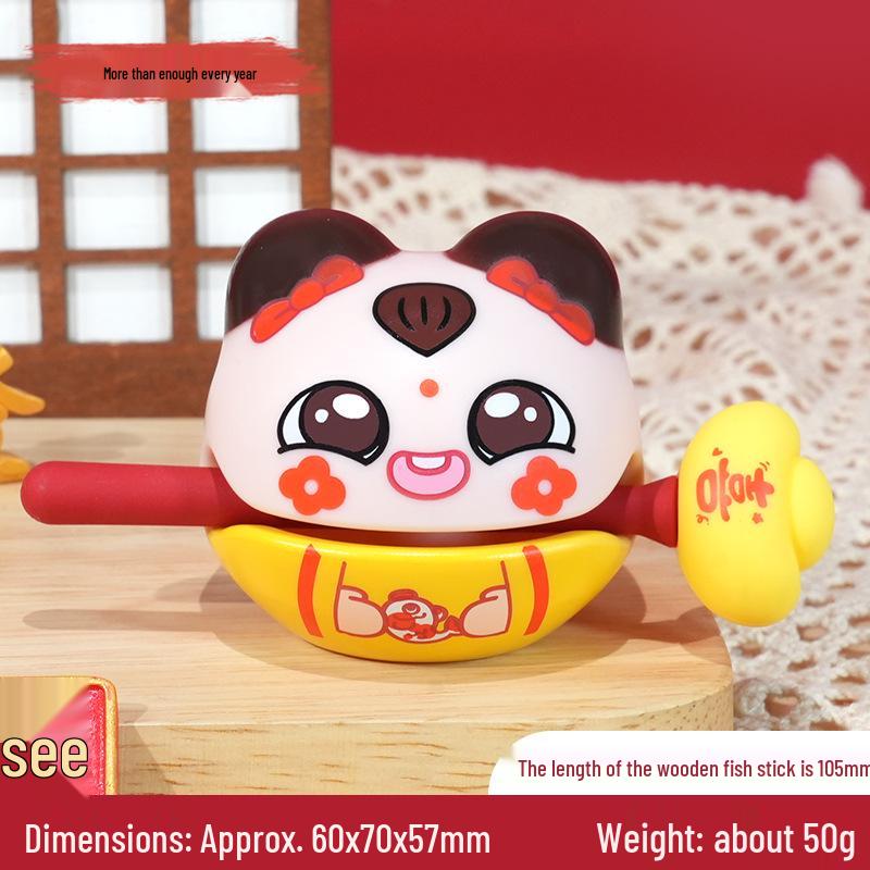 Маленькая деревянная рыбка - офисное украшение: Дзенькалка-игрушка для снятия стресса и подарок