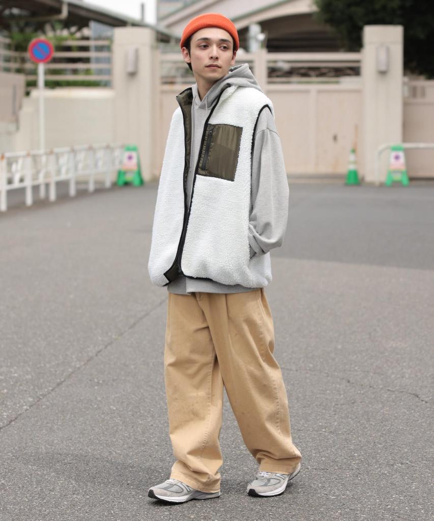 WEGO Reversible Boa Size White Vest, M,