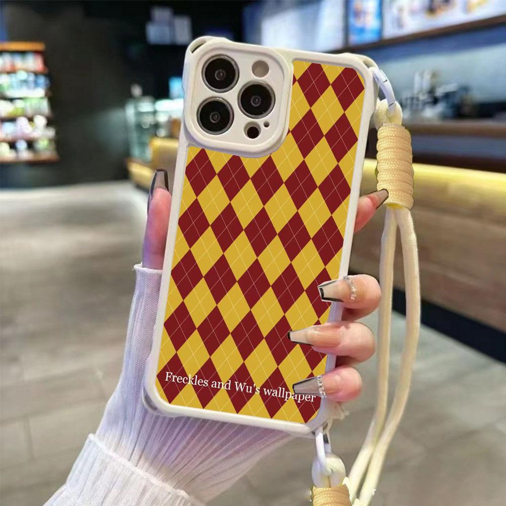 

Корейский клетчатый узор для чехлов для телефонов iPhone 17 16 15 14 12, противоударный чехол с цепочкой для защиты четырех углов и защиты объектива iPhone 16 белый
