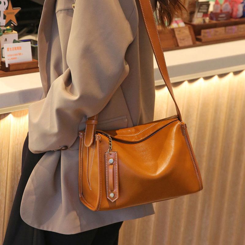 Underarm Bag Women's Vintage Crossbody Bag Large Capacity Genuine Leather Women's Bag French Niche Single Shoulder Cowhide Bag