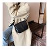 IELGY Texture Trendy Fashion Retro Messenger Bag All-Match Simple Saddle Bag