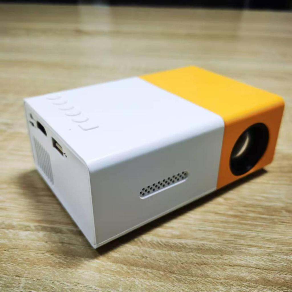 Yellow-White YG300 HD Mini LED Projector for Dormitory and Home