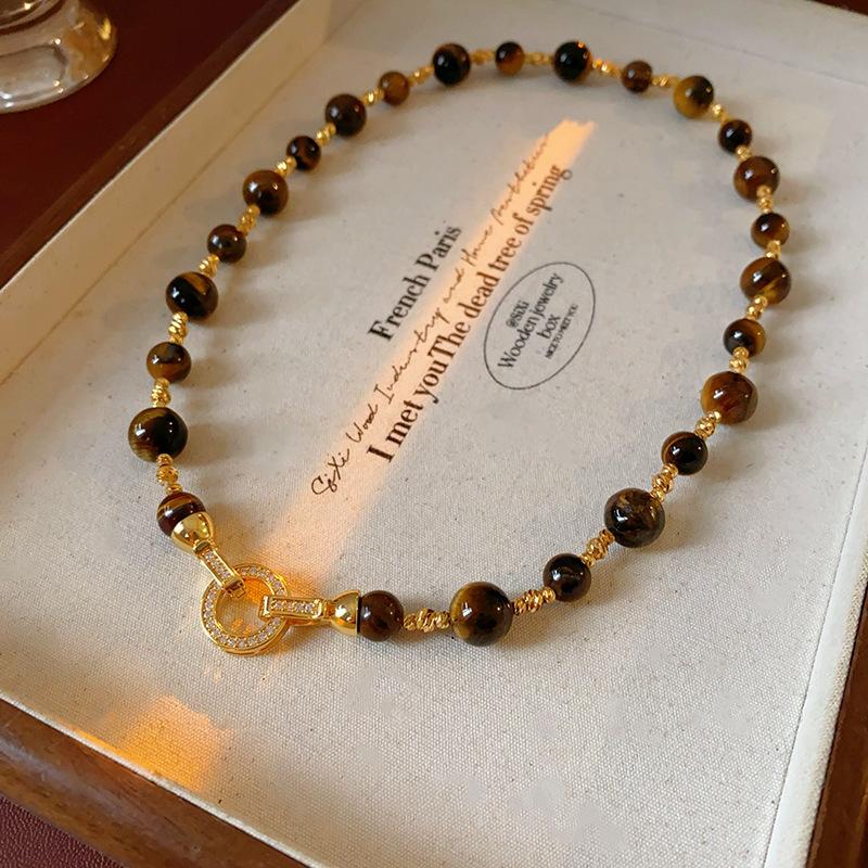 Color-matched Sequin Clasp Necklace, Retro and Luxurious, High-end Style, Sweater Chain, Suitable for Autumn and Winter, Niche Product