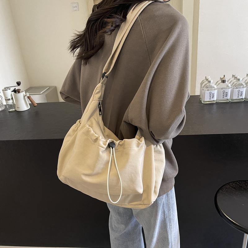 Drawstring Lightweight Bag Women's Large Capacity Crossbody Bag Commuter Shoulder Bag
