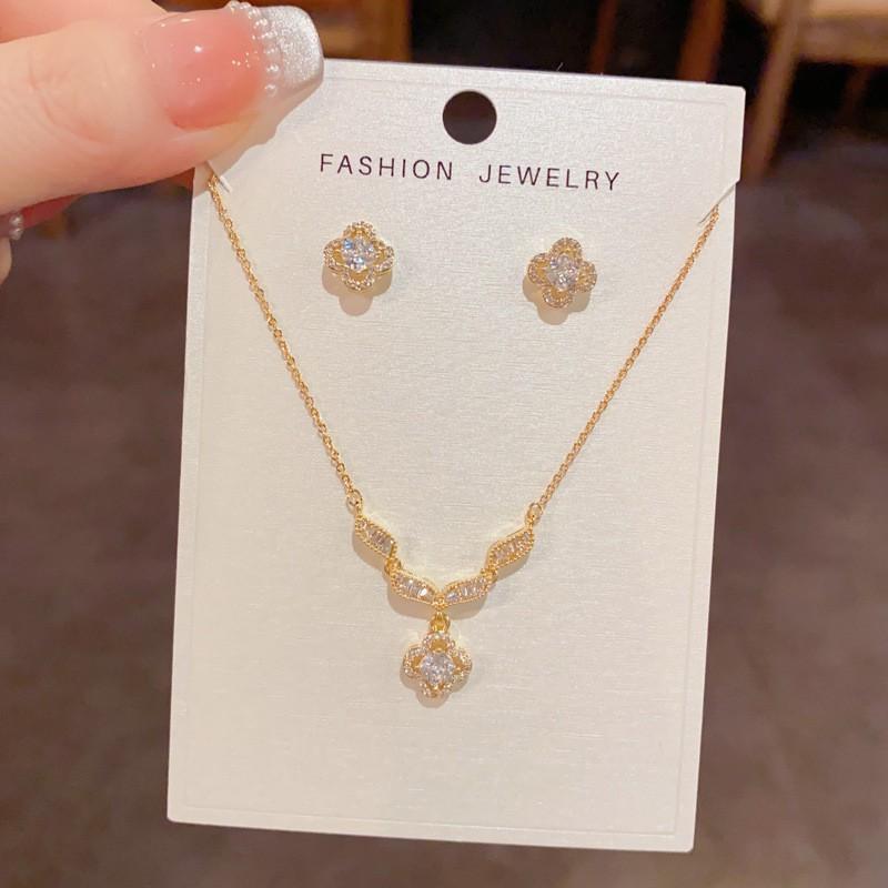 French Style Clover Zircon Necklace Set Fashionable Daily Wear Clavicle Chain Women