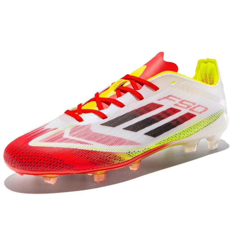 New Fashion Sports Long Broken Nails Low-top Students Youth Football Shoes