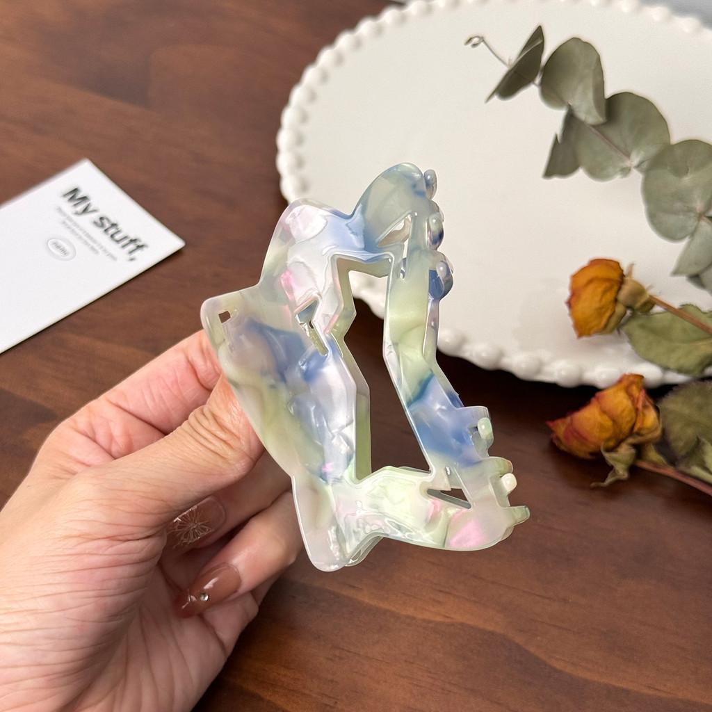 Trendy Acetate Hair Claw Clip With Star Design Perfect For Stylish Updos