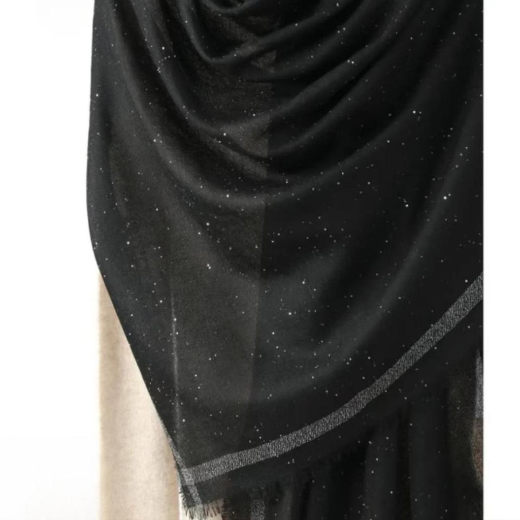 Vintage Cheongsam Pure Wool Triangle Scarf & Shawl