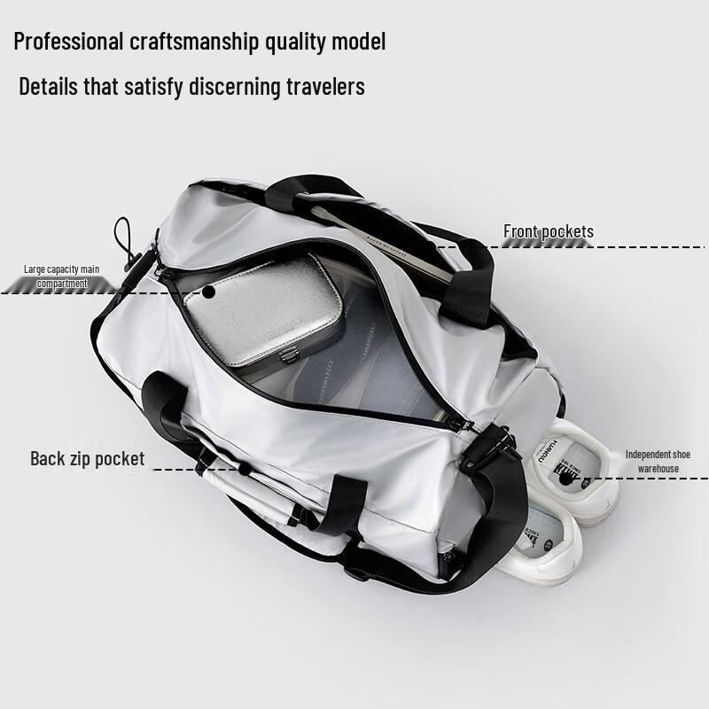 Lee Large Capacity Travel & Gym Bag with Dry/Wet Separation