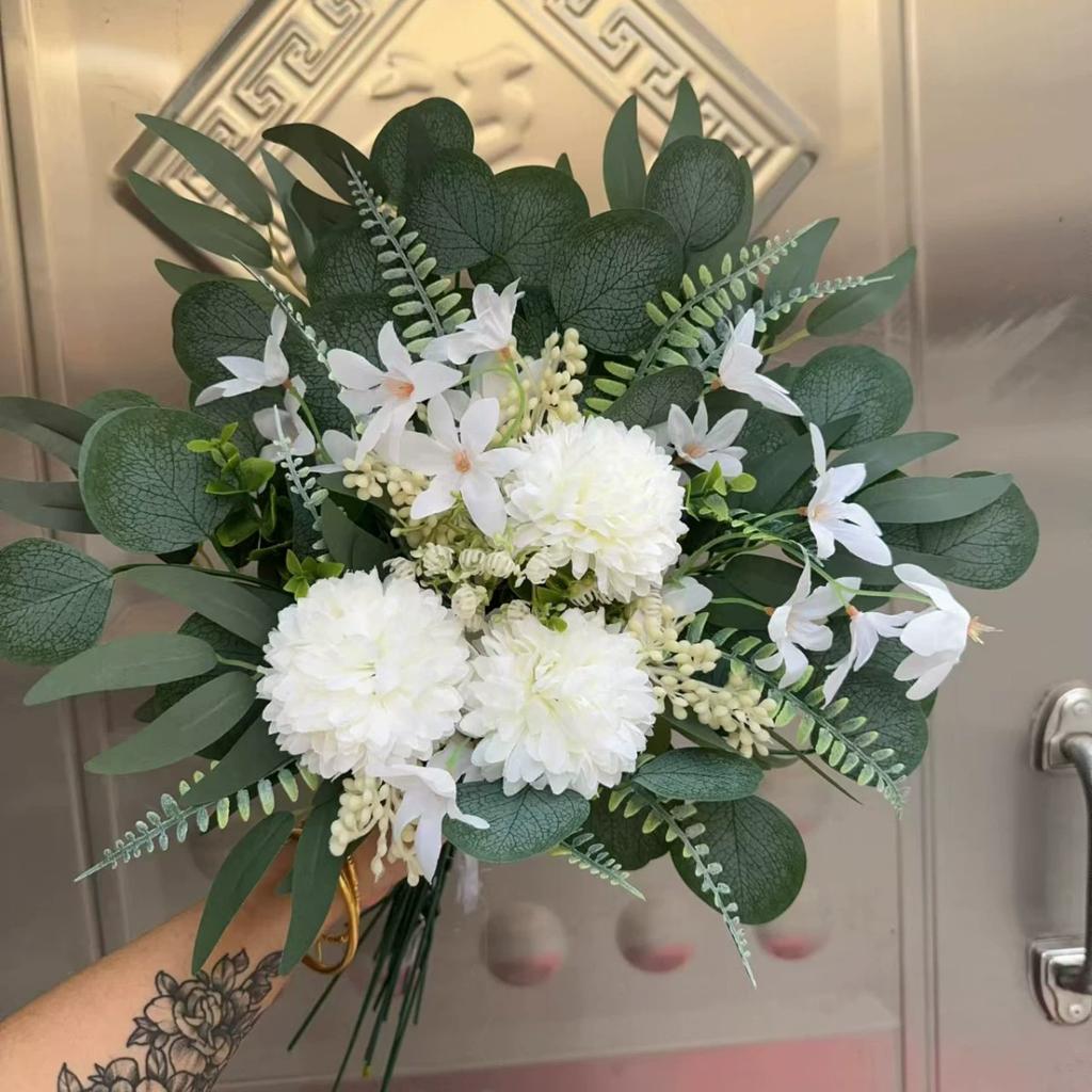 Mixed Artificial Flowers Bouquet with Eucalyptus Leaves And Silver Willow Cuttings for Wedding Floral DIY Home Decor