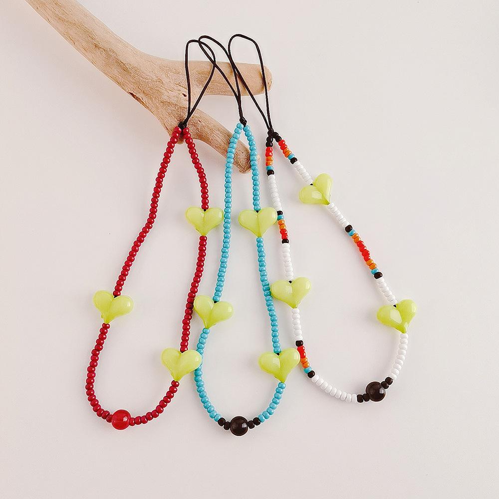 INS wind rice bead chain acrylic love anti-lost hand carry fashion chain short mobile phone chain