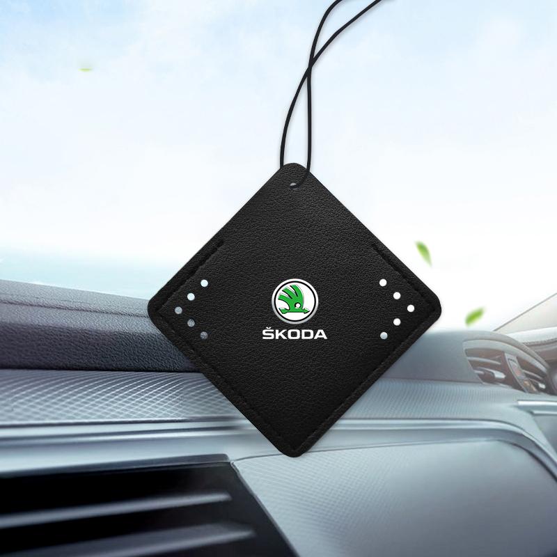 1Pcs Car Interior Pendant Aromatherapy Room Deodorant Sachet Car Accessories For Skoda Octavia Superb Rapid Kodiaq Karoq Fabia Kamiq Roomster Citigo