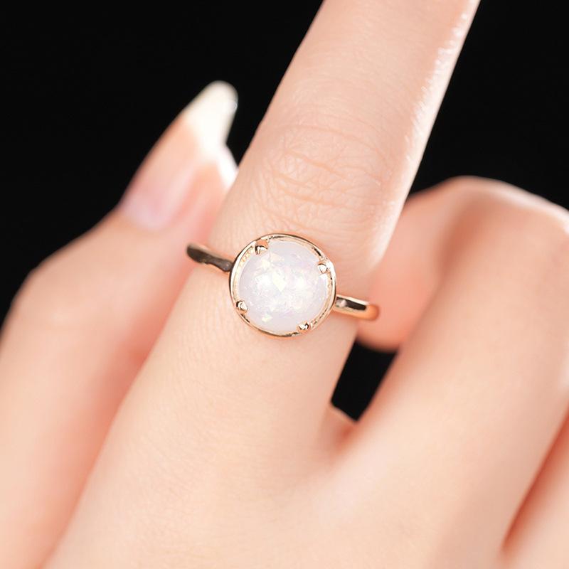 Attend The Banquet With A Square, Dazzling, Elegant, Trendy Bride'S Wedding Jewelry, Round Moonstone, High-End Zircon Ring