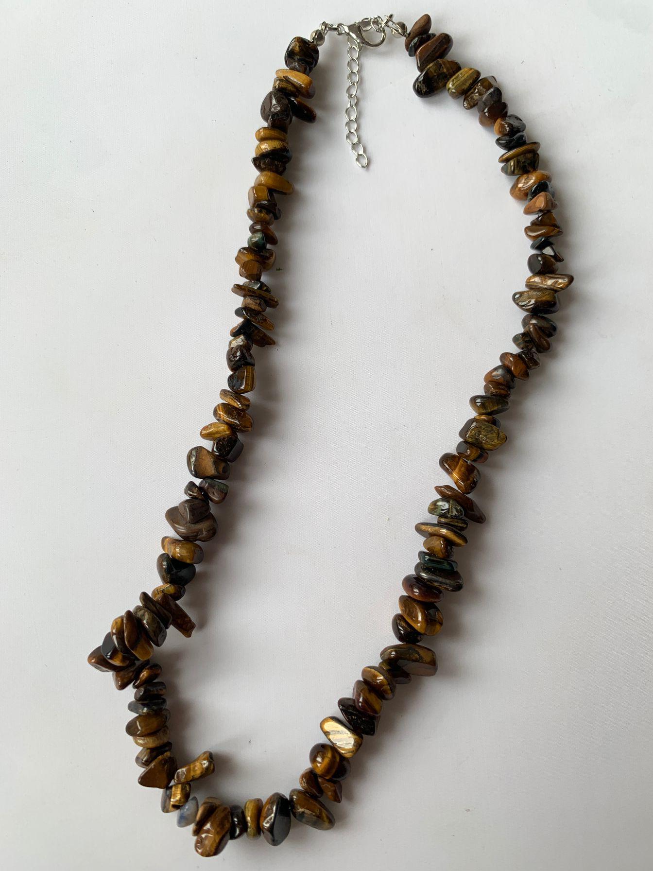 

Семицветный чокер из натурального дробленого камня и кристаллов - Ожерелье в пляжном стиле для весны/лета