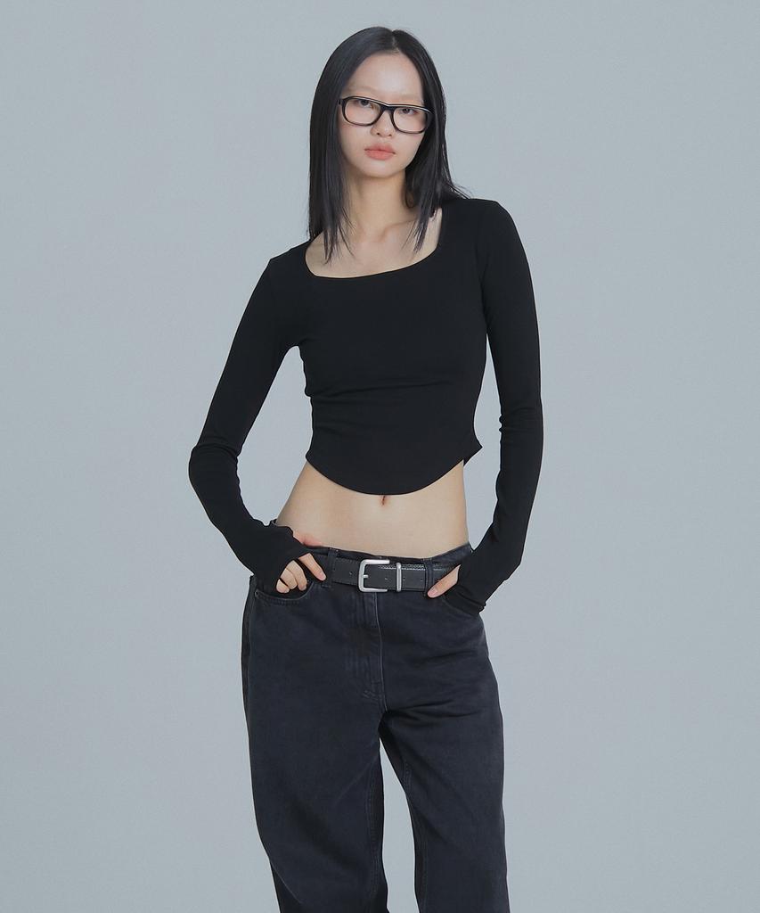 Peulaentigseobiseu Snug Square Neck Long Sleeve - Black