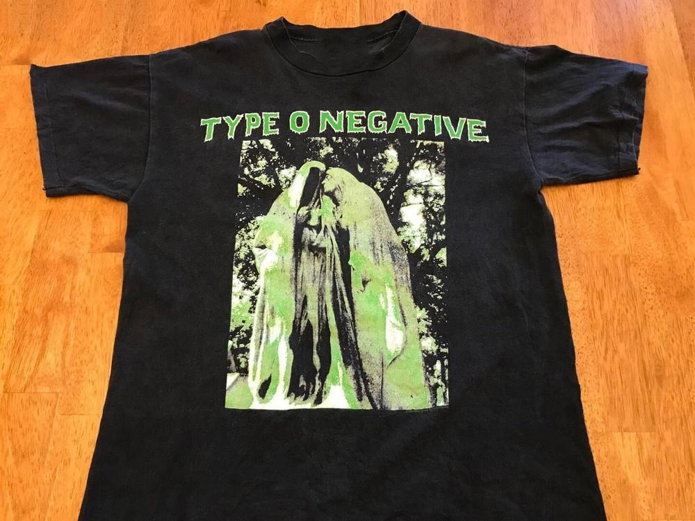 

TYPE O NEGATIVE BEG TO SERVE Short Sleeve Black Unisex S-234XL Unisex T-Shirt XXXXL