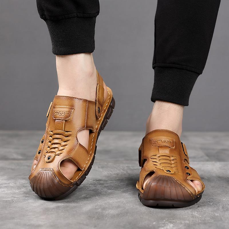 The first layer of cowhide bag head sandals, men's new genuine leather summer beach shoes, soft soles, beef tendon soles, and father's cool slippers f