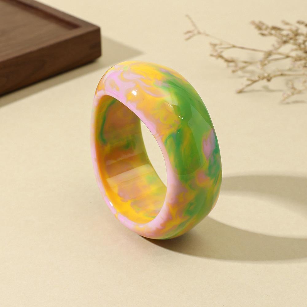 Minority Design Irregular Wide Bracelet Dopamine Geometric Hand Ring Simple Acrylic Bangle  Women